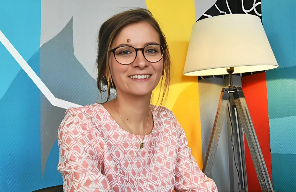 Image hover effect image