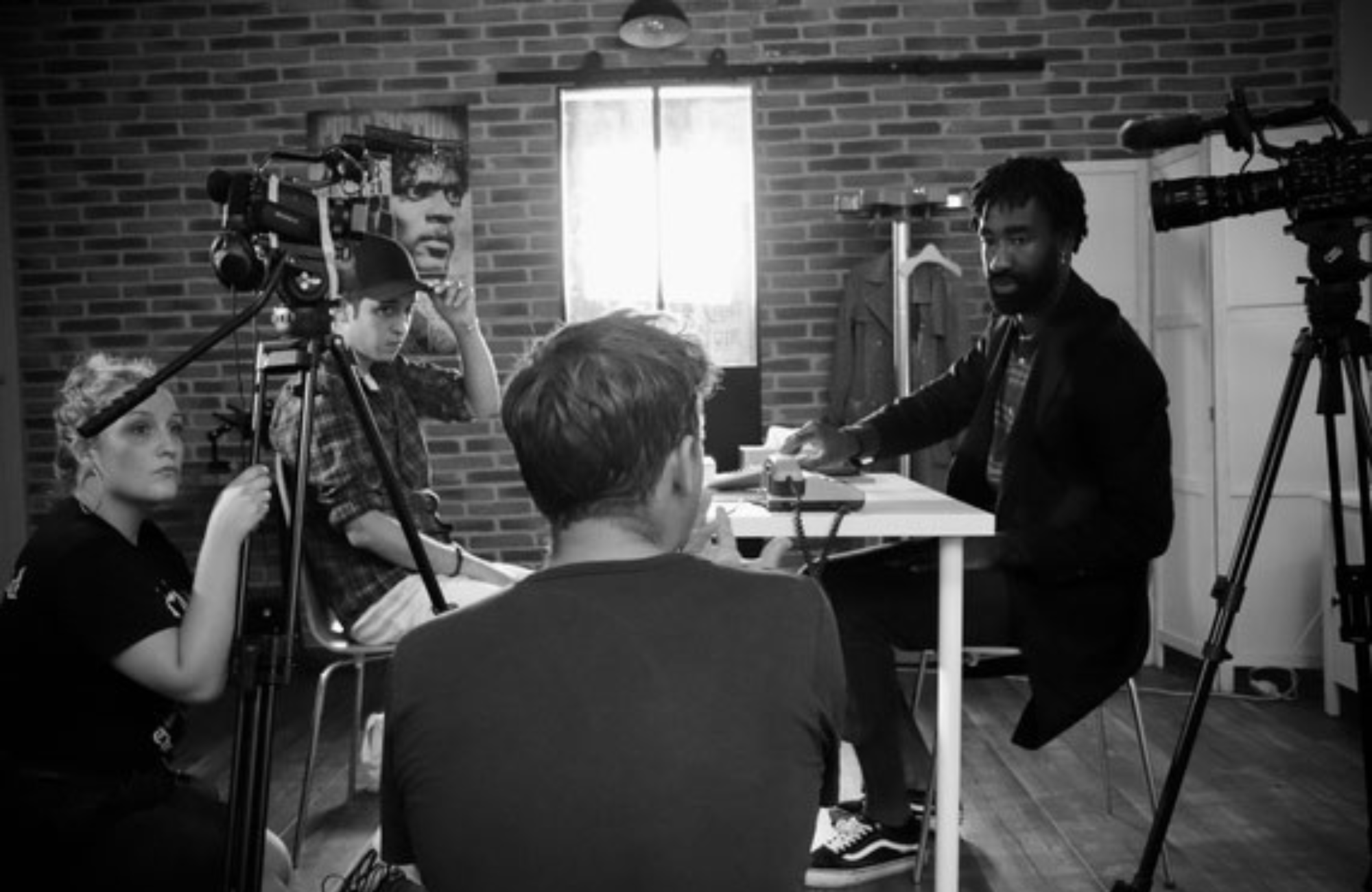 Image hover effect image